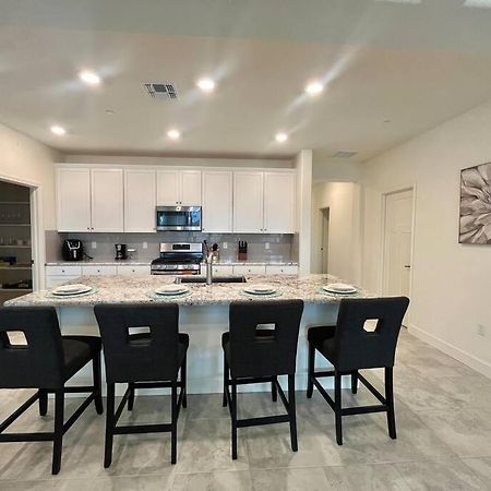 Brand-New, Beautiful & Stylish Home In Sacramento! Bagian luar foto