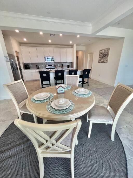 Brand-New, Beautiful & Stylish Home In Sacramento! Bagian luar foto